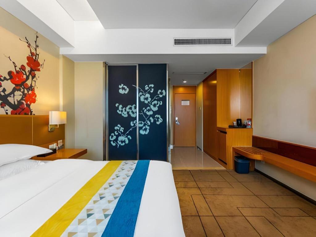 Metropolo Hotel Wuchuang Jiangtan Jiyuqiao Metro Station Wuhan Bagian luar foto