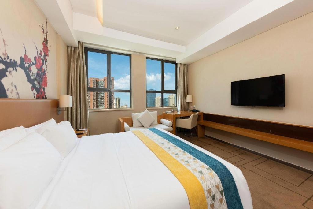 Metropolo Hotel Wuchuang Jiangtan Jiyuqiao Metro Station Wuhan Bagian luar foto