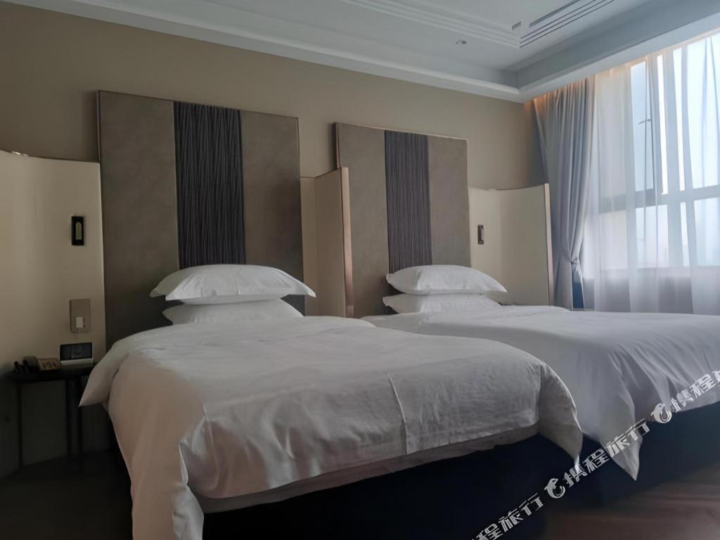 Metropolo Hotel Wuchuang Jiangtan Jiyuqiao Metro Station Wuhan Bagian luar foto