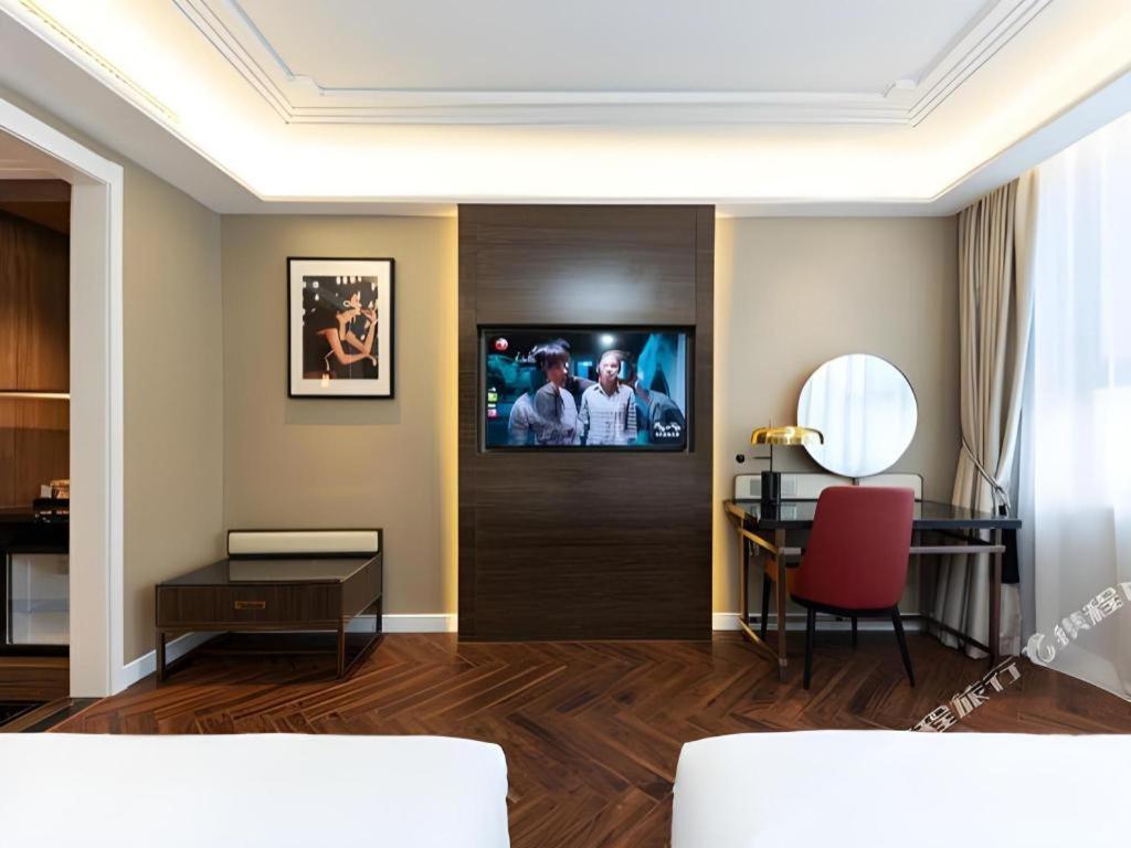 Metropolo Hotel Wuchuang Jiangtan Jiyuqiao Metro Station Wuhan Bagian luar foto