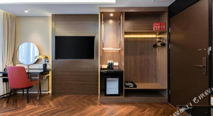 Metropolo Hotel Wuchuang Jiangtan Jiyuqiao Metro Station Wuhan Bagian luar foto
